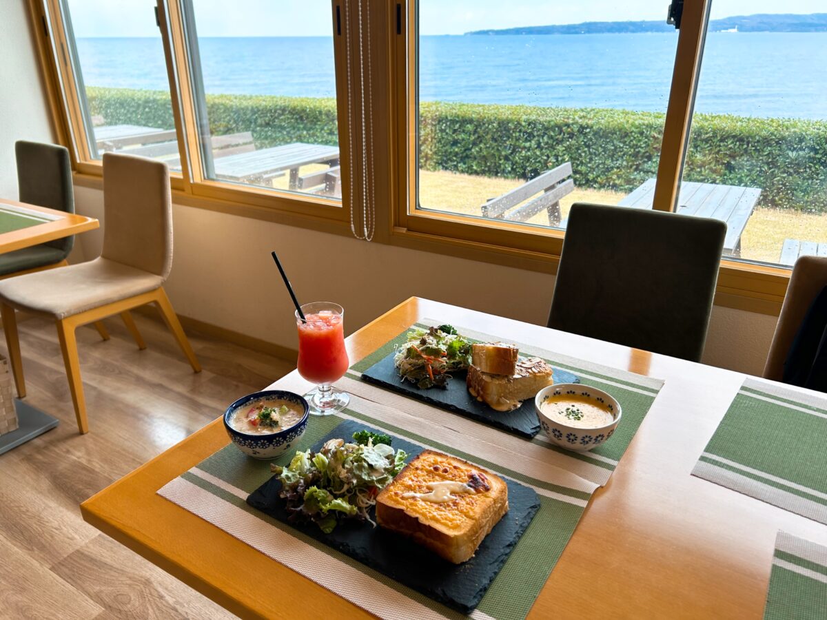 しまふうみ 佐渡島