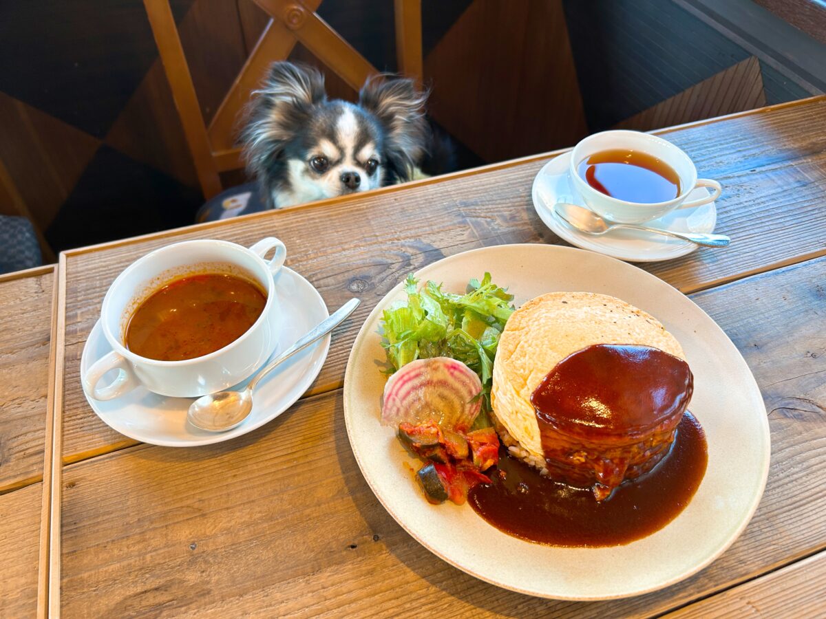 サロン・ド・テ ロザージュ